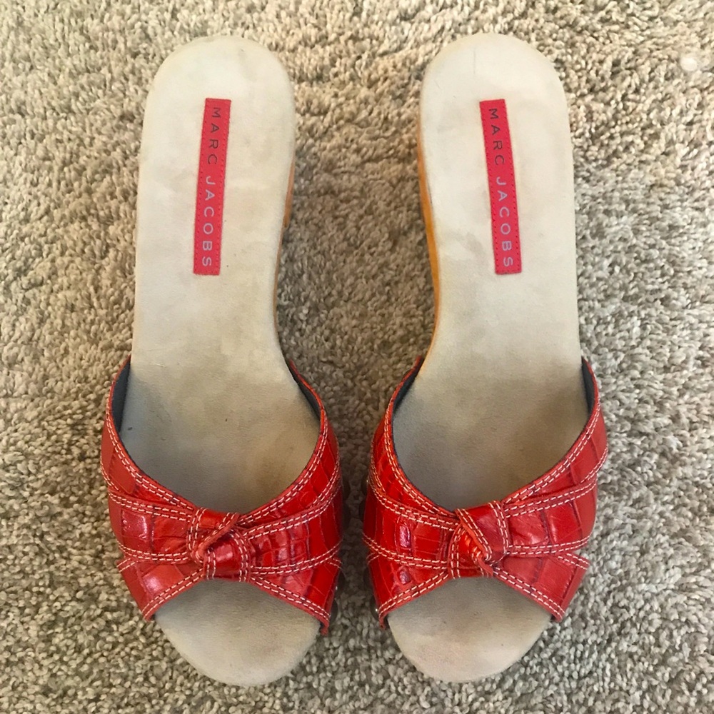 EUC Marc Jacobs Sexy Red Platform Sandals, Size 9.5 - Picture 3 of 10